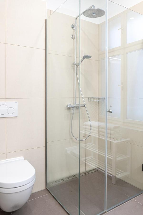 Modern 3 Room Apartment In A Prime Location Vienne Extérieur photo